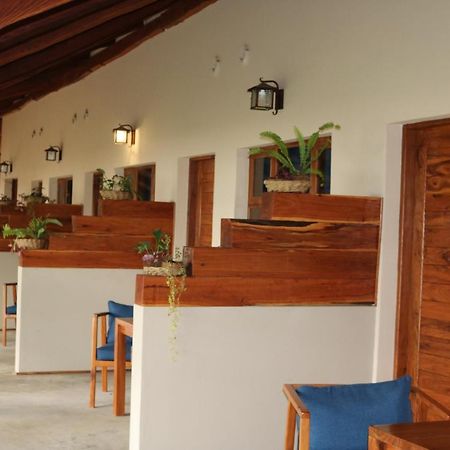 Pescador Villas 伊尼扬巴内 外观 照片