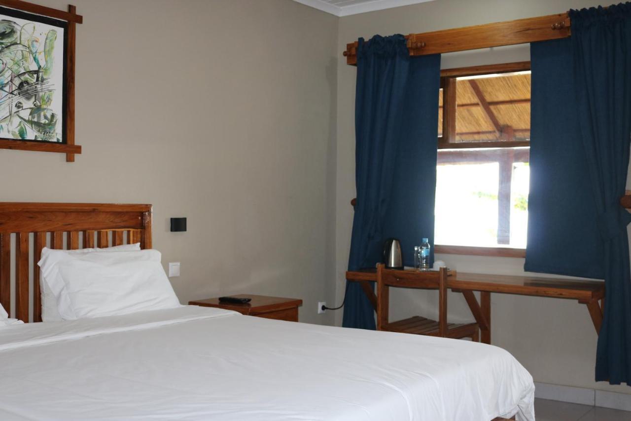 Pescador Villas 伊尼扬巴内 外观 照片